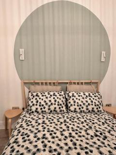 Urban Oasis 2 bed apartment - Manchester - 3