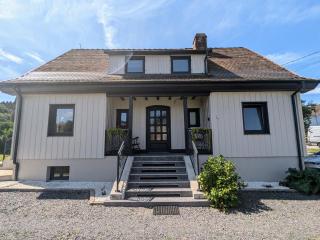 Gîte Moderne avec Jardin Clos, 4 Chambres, et Proche Stations de Ski - Saulcy-sur-Meurthe - FR-1-589-652 - Saulcy-sur-Meurthe - 0