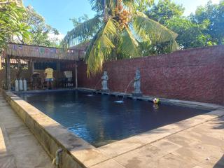 Van Karning Bungalow - Pemuteran - 9