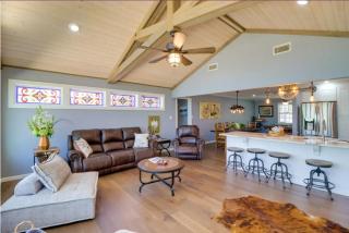 Lakeside Retreat on 10 Secluded Acres - Fairfield Bay - 9