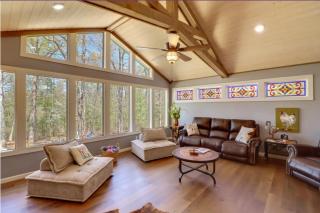 Lakeside Retreat on 10 Secluded Acres - Fairfield Bay - 8