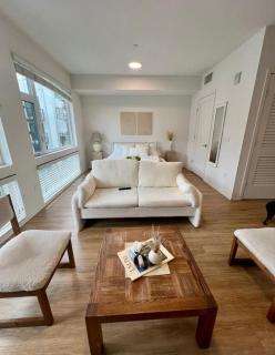 Stylish Downtown Studio Views & Top Amenities - San Diego - 2
