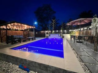 Babak Point Inland Resort - Exclusive Home with Pool in Samal - Babak - 5