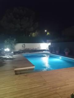 Villa piscine, spa & pétanque à Uzès centre ! - Uzès - 8