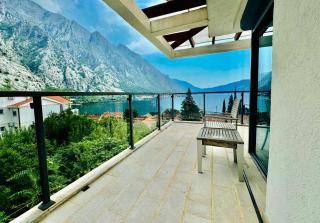 Orahovac sunny view - Kotor (Cattaro) - 2