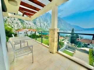 Orahovac sunny view - Kotor (Cattaro) - 7