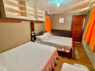 CozyVilla at Villa Astudillo Pansol Private Hotspring Resort - Calamba - 5