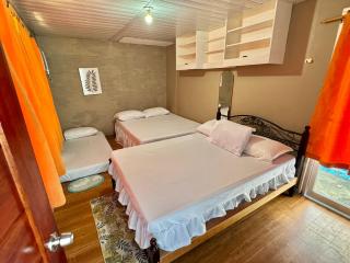 CozyVilla at Villa Astudillo Pansol Private Hotspring Resort - Calamba - 3
