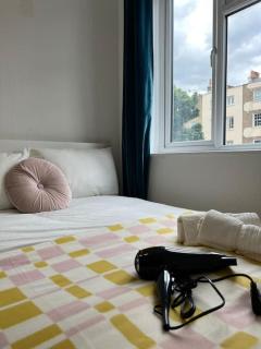 Lovely 4 Bedroom Spacious House in Camden Town-Central London - 4