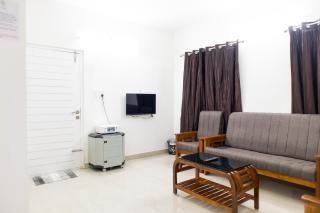 Dharshanam AC Studio and 1BHK Apartments - Guruvāyūr - 0