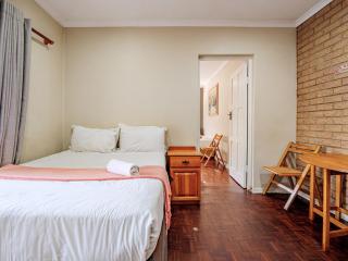 Carrington Guest House - 4