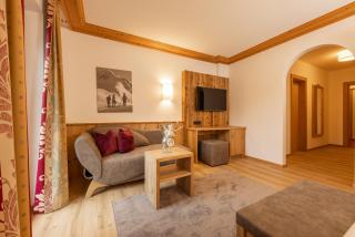 Aktiv & Vitalhotel Bergcristall - Neustift im Stubaital - 2