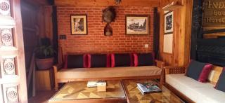 Indrayani Boutique Hotel & Cafe - 4