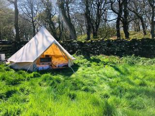 Bell Tent Carreglwyd Estate Anglesey - Llanfaethlu - 0