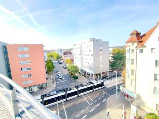 Ulmer Penthouse für 7, Arbeitsplatz, XXL-Dachterrasse, Grill, Wii - Ulm - 1