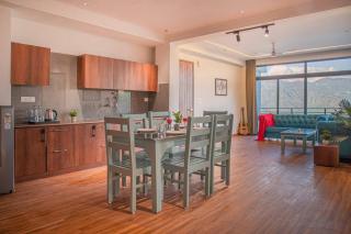 Kasauli Crest Luxury Pent House 7o1827o7o3 - 4