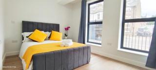 Spacious 2B2B Apartment with Garden - Londra - 4