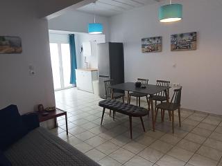 Cosy Kotroni, Greek cuteness, townhouse for 6 - 9