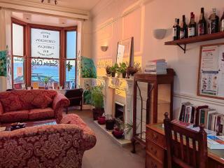 Cardigan and Celtic Bay Guest House - Self Catering Accommodation - 6