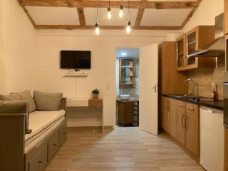 Studio tout confort avec parking, proche Cannes - 0