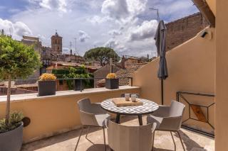 Piazza dei Renzi Trastevere building 4 bedroom with terrace - 0