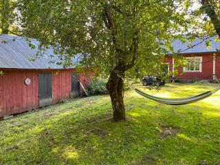 Forest Cottage - 8