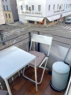 Schöne 1 Zimmer Wohnung mit Balkon am Feuersee - Stuttgart - 2