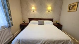 Stoke Lodge Hotel - Stoke Fleming - 1