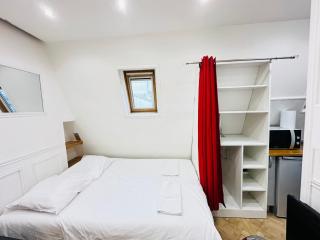Pretty Central flat in Paris - 3