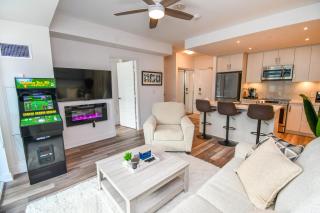 Golf Paradise Pool Fire Pit King Bed - Innisfil - 4