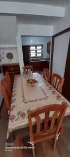 Casa Temporada TT Floripa - 3 Quartos - Ar Condicionado - 2 Vagas - 150 m da praia - 2
