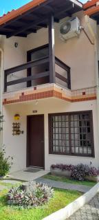 Casa Temporada TT Floripa - 3 Quartos - Ar Condicionado - 2 Vagas - 150 m da praia - 7