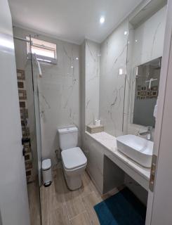 Areti Rooms Hotel - Himare - 2