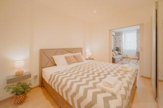 Avenue Varna Apartment Center Sea Garden - 3