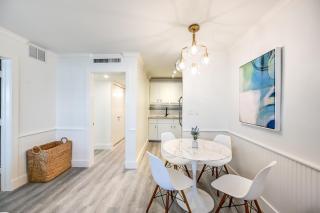 Updated Dtwn Naples Condo Across From Beach! - Naples - 2