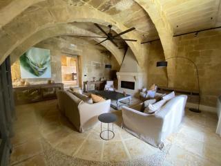 Traditional farmhouse with spectacular sea views - San Lawrenz - 1