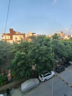 Urban Majestic 3BHK West Delhi - Neu-Delhi - 8