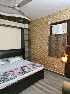 Urban Majestic 3BHK West Delhi - Neu-Delhi - 4