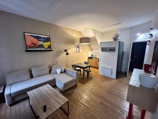 Standing Apartment T2 near the train station and - Tours - 0