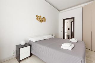 M4 Argonne Balcony Apartment - Milan - 0