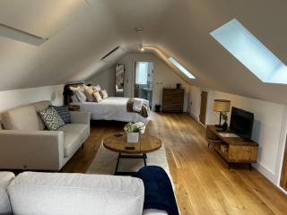 Studio-King Bed-Wye Valley Views - 5
