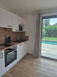 Rez de villa avec piscine privée, wifi, jardin clôturé - Penta-di-Casinca - 4