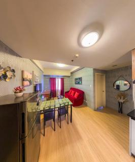 THE LOOP 2br fully furnished corner unit w balcony - 4