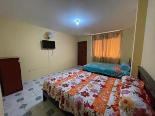 Hostal Everest - Santo Domingo de los Colorados - 8
