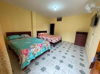 Hostal Everest - Santo Domingo de los Colorados - 9