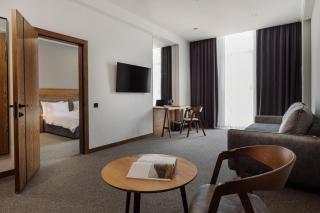 A Hotel by Apartel - 5