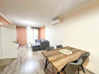 Grand Park 2BR Apartment - Tirana - 9