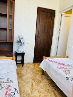 Joni Mari rustaveli 327-51 - 4