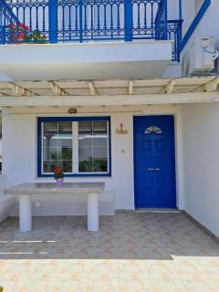 Naxian Sofias garden - Naxos Chora - 9