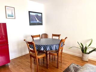 Charmant T2 avec balcon - Golf National à 5 min - 6